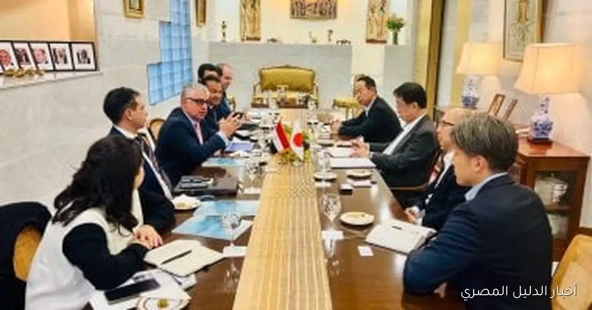 اجتماع رئيس هيئة قناة السويس الاقتصادية مع ممثلي “تويوتا تسوشو” و”زينشو” وحكومة طوكيو لتعزيز التعاون الاقتصادي