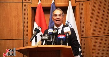 «الفرحة المنتظرة».. أكاديمية الأمن السيبراني تطلق برامجها الجديدة للنشء في المحافظات