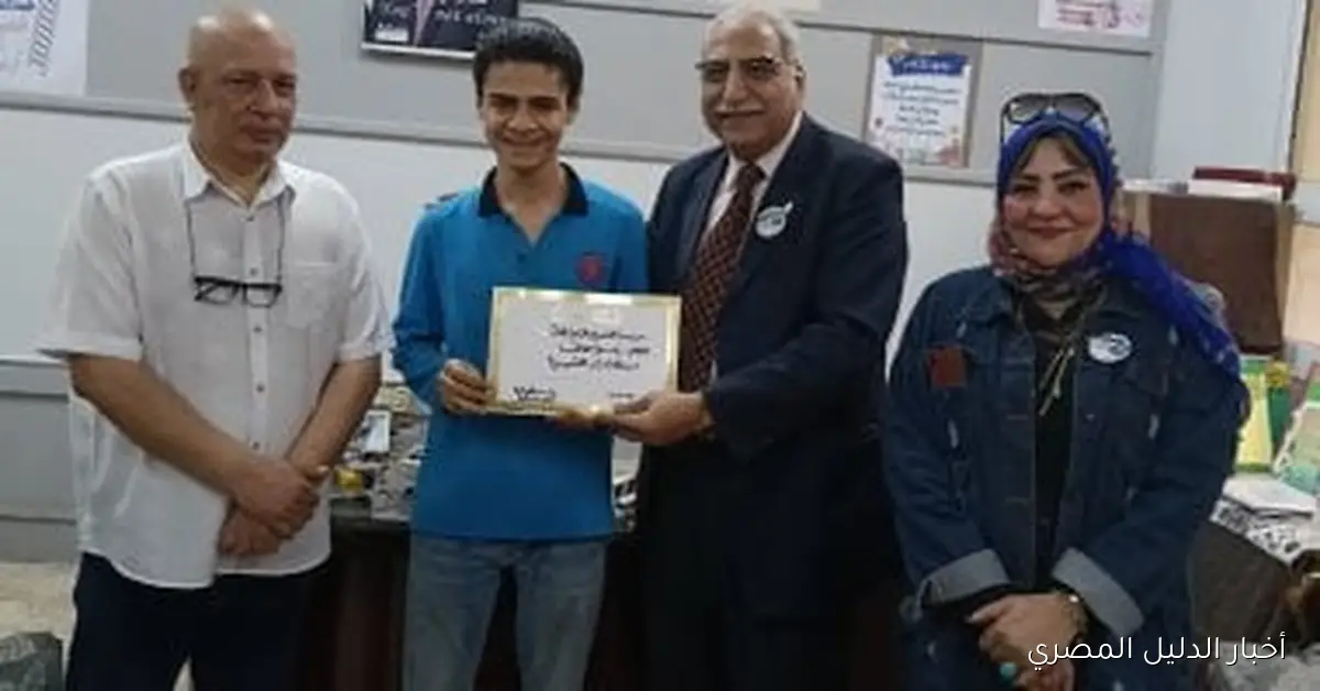 تعليم القليوبية يحتفل بالنموذج الإيجابي للطالب ويكرّم المتميزين