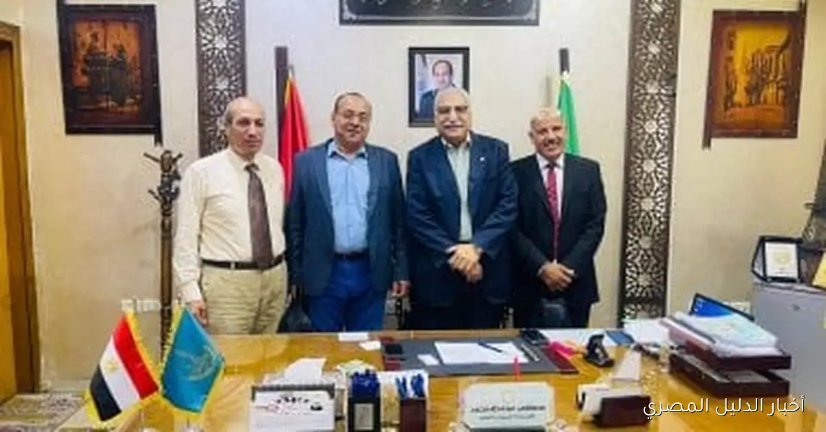 تعليم القليوبية يستقبل وفداً وزارياً لتفقد مدرسة بنها التجارية المشتركة