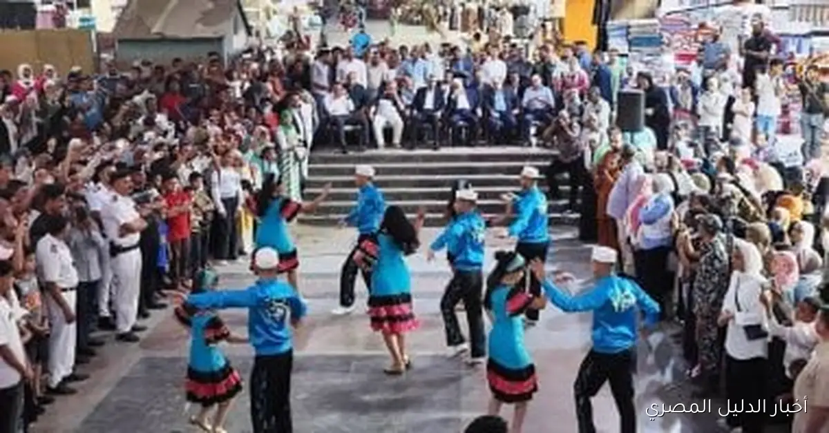 فرق الفنون الشعبية تستأنف عروضها اليوم في أسوان قبل التوجه إلى أبو سمبل