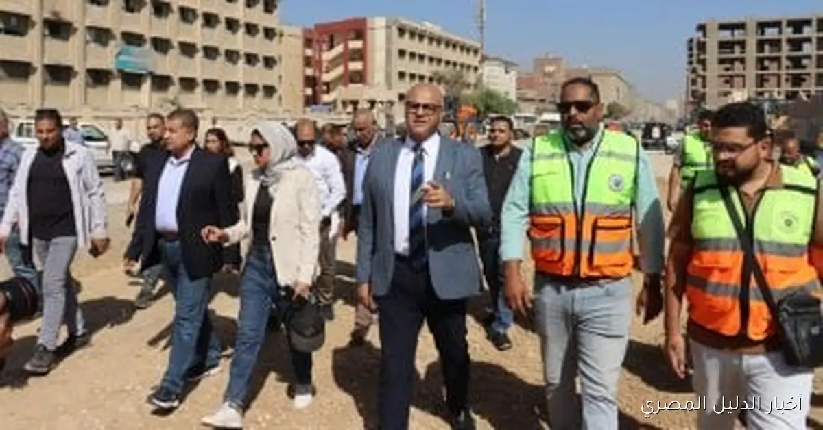 محافظ القليوبية يواصل متابعة أعمال تطوير ورصف شارع بهتيم إسكو في حي شرق شبرا