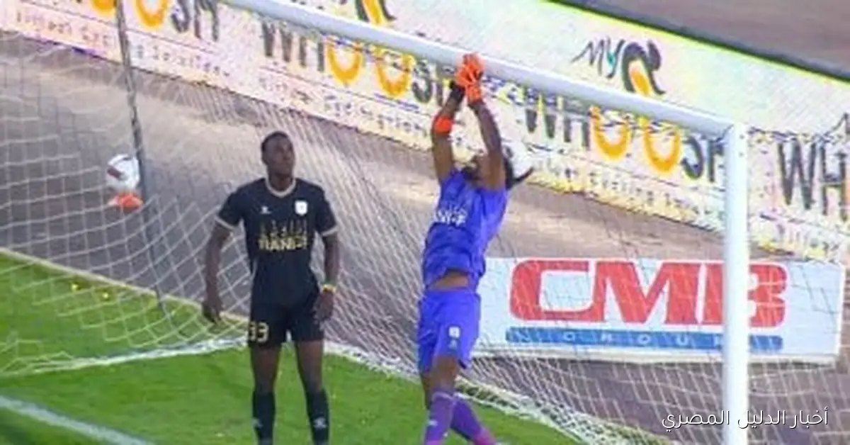 مصطفى فتحي يبدع بتسجيل واحد من أغرب أهداف الدوري في مرمى فاركو مع فيديو مثير