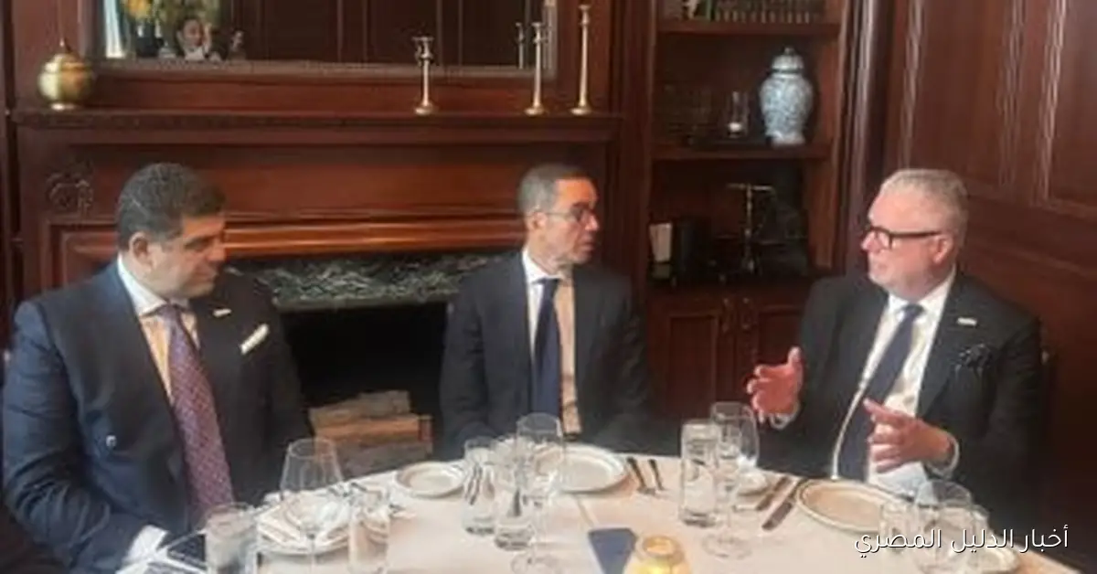 وزير الاستثمار والتجارة الخارجية يناقش مع الرئيس التنفيذي لشركة “فوربس” آفاق التعاون في مشروع برج فوربس الدولي بالعاصمة الإدارية وفرص التوسع في السوق المصري