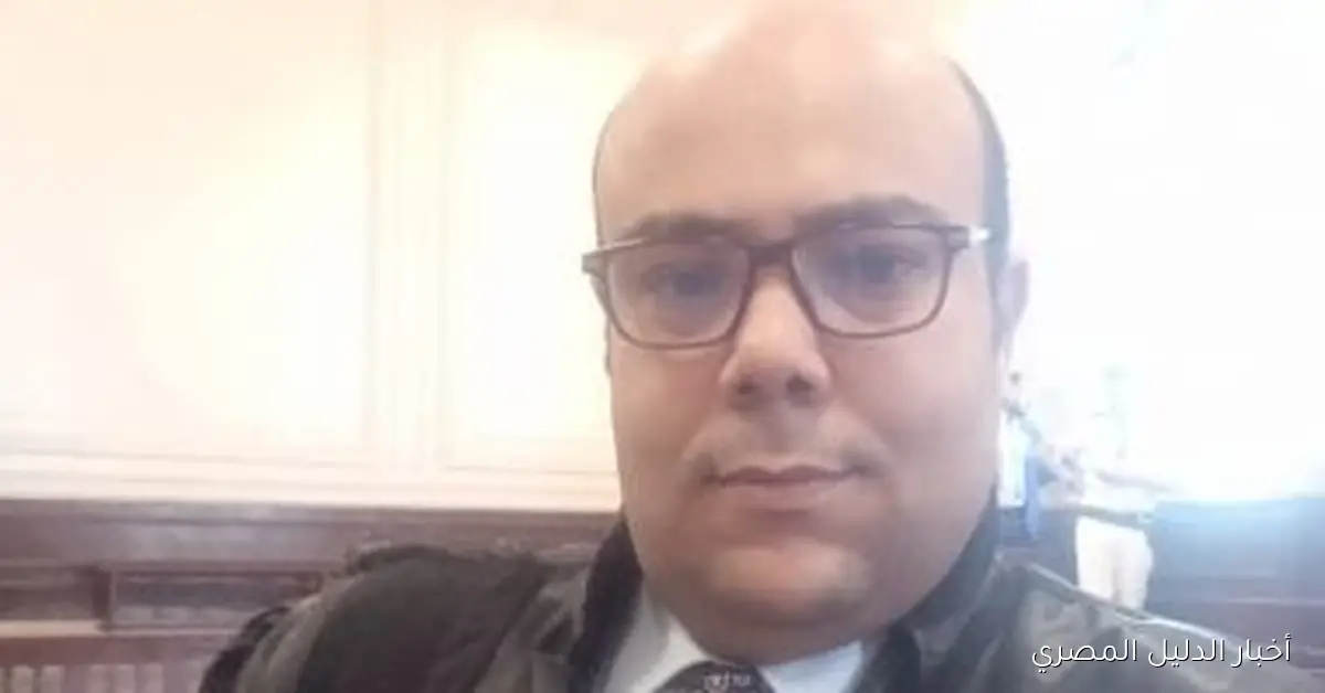 وفاة مؤلمة: دفن نجل محامي الإسكندرية بجوار والده بعد رحيله حزناً