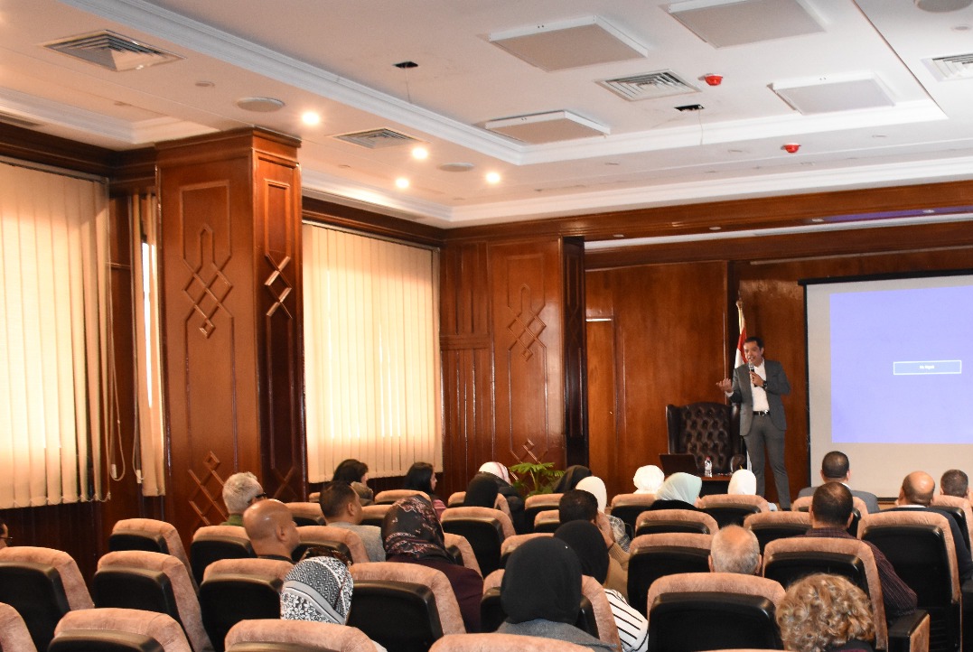 خلال فعاليات ندوة غرفة الجيزة، الدليل المصري