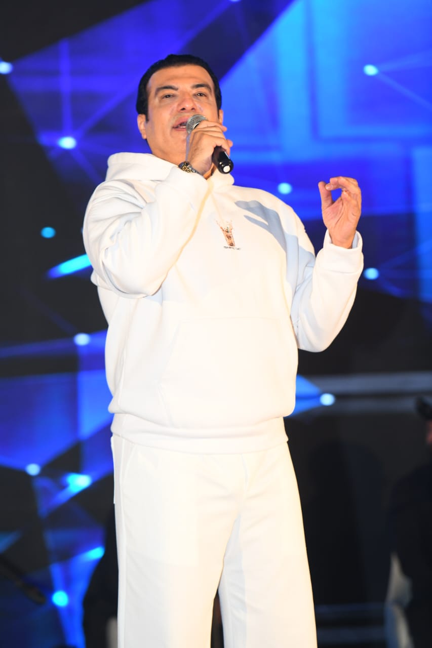 محمد فؤاد ورامي عياش وإيهاب توفيق ومصطفى حجاج وكارمن سليمان محمد فؤاد ورامي عياش وإيهاب توفيق ومصطفى حجاج وكارمن سليمان