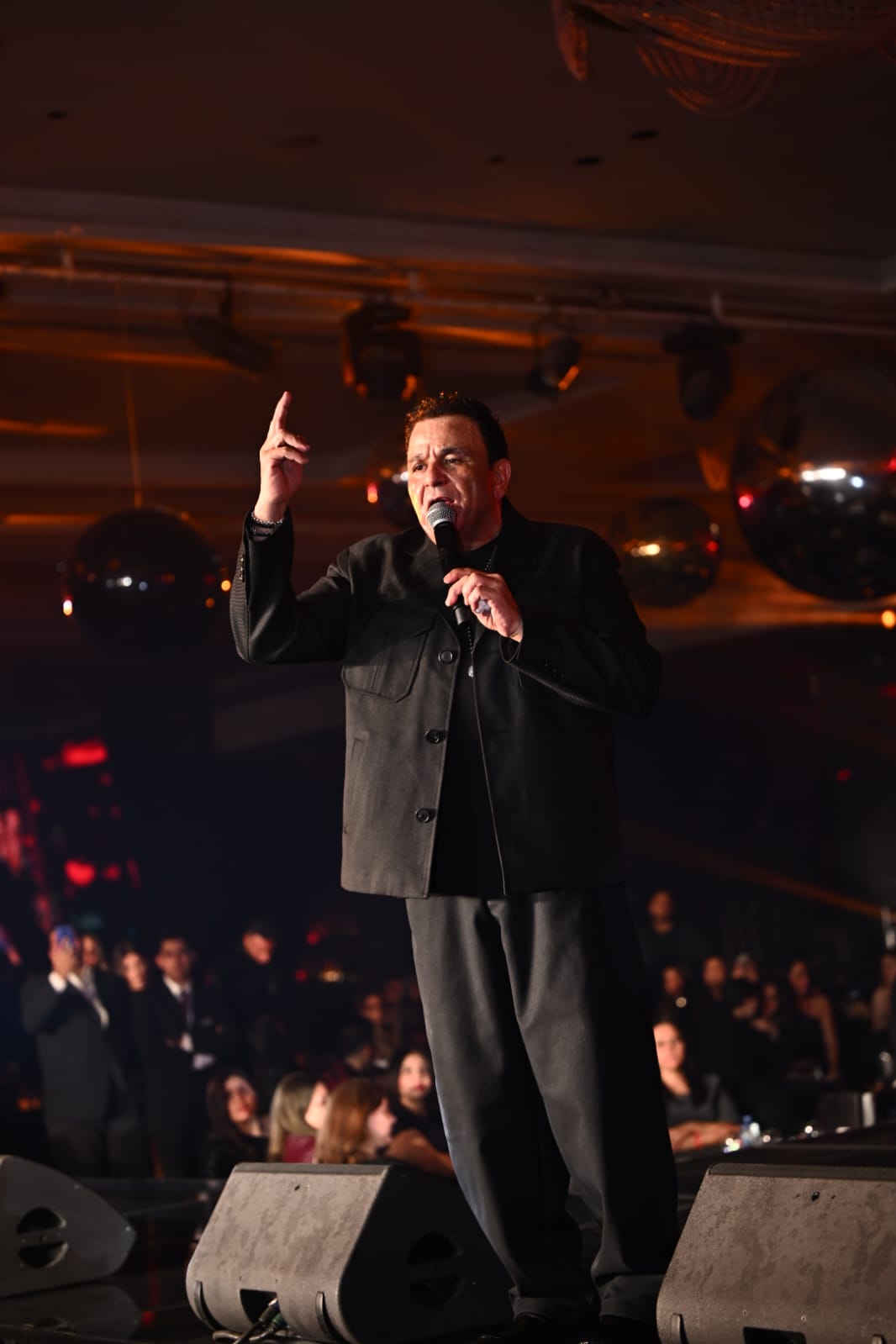 محمد فؤاد ورامي عياش وإيهاب توفيق ومصطفى حجاج وكارمن سليمان محمد فؤاد ورامي عياش وإيهاب توفيق ومصطفى حجاج وكارمن سليمان