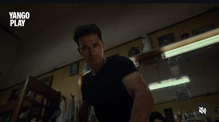 مسلسل بطل العالم لـ عصام عمر