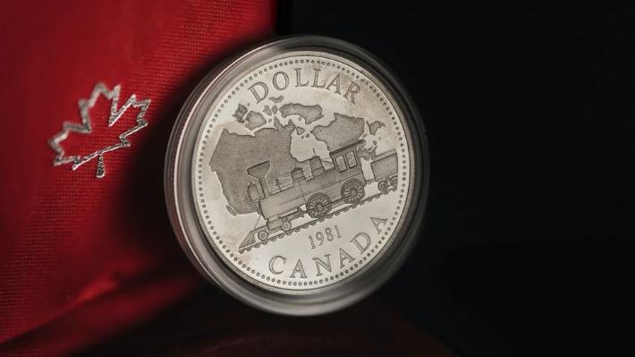 الدولار الكندى 