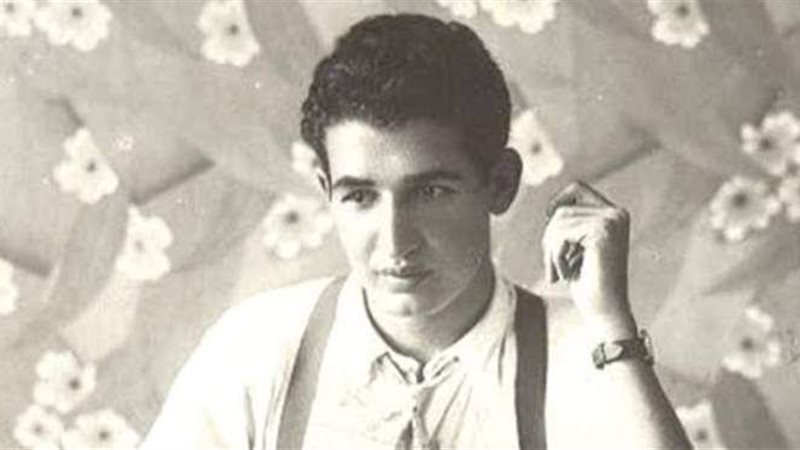 الاديب <a href=