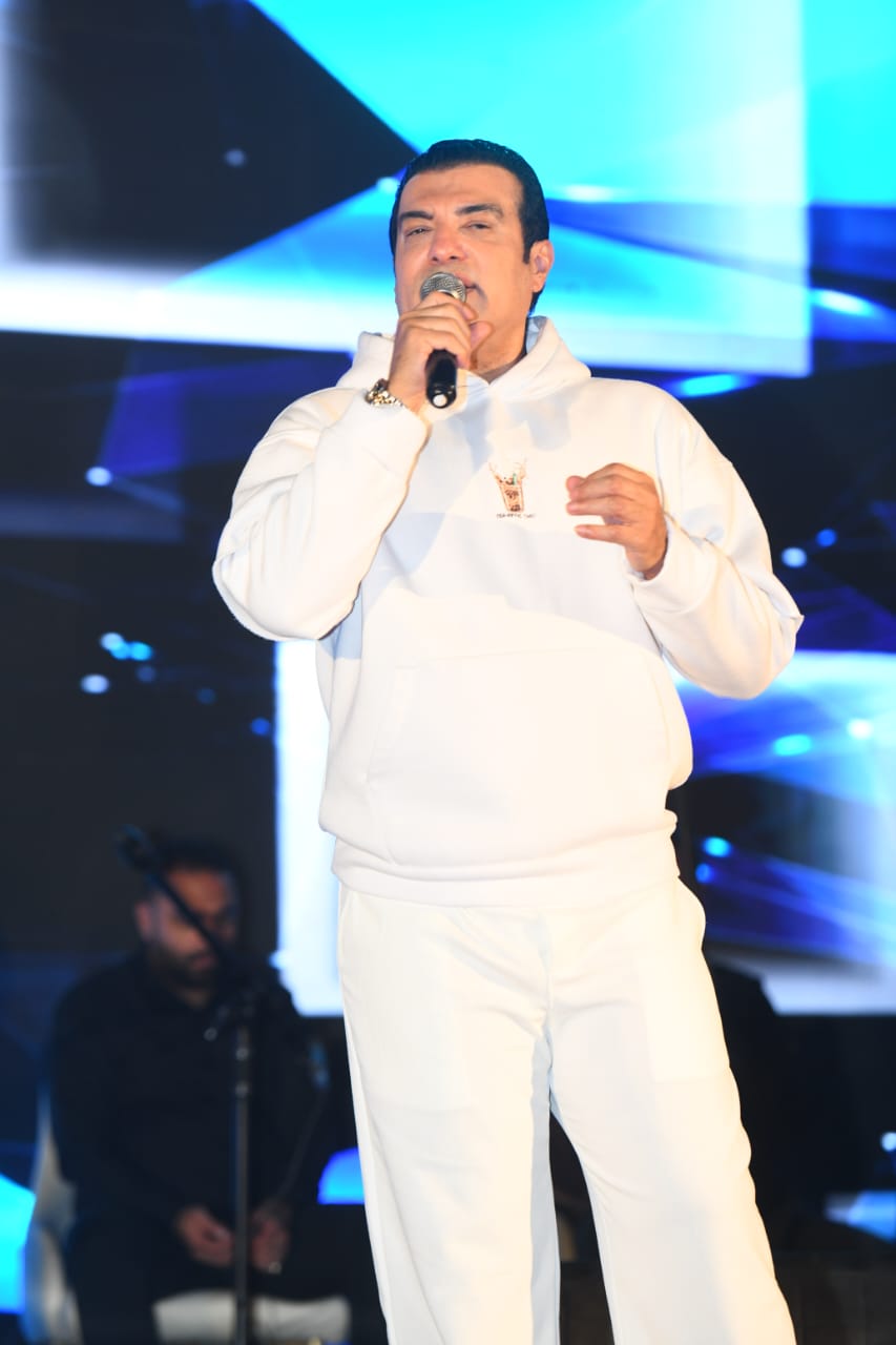 محمد فؤاد ورامي عياش وإيهاب توفيق ومصطفى حجاج وكارمن سليمان محمد فؤاد ورامي عياش وإيهاب توفيق ومصطفى حجاج وكارمن سليمان