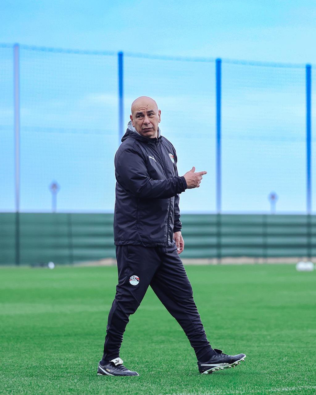 حسام حسن، الدليل المصري