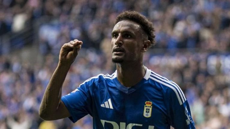 هيثم حسن لاعب ريال أوفييدو الإسباني