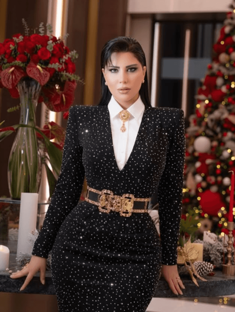 إطلالات النجمات في رأس السنة 2026