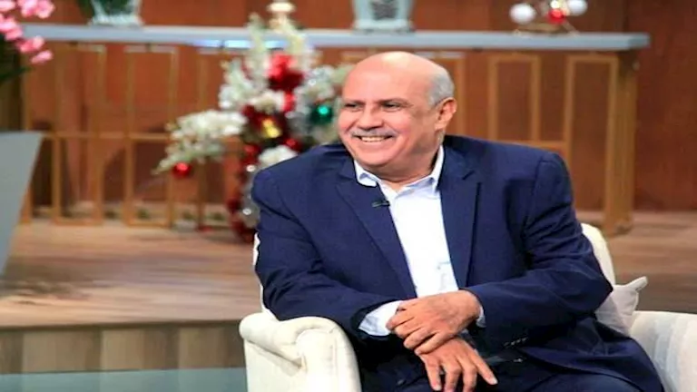 الشاعر جمال بخيت يتلقى العلاج في المستشفى بعد تعرضه لوعكة صحية مفاجئة