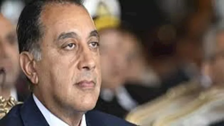 رئيس الحكومة يتوجه إلى السعودية لأداء فريضة الحج