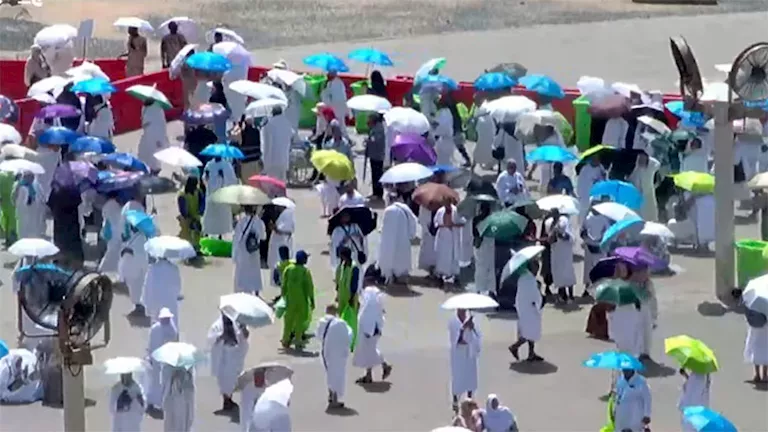 الحكومة المصرية تطلق إجراءات عاجلة لحماية الحجاج من ارتفاع درجات الحرارة أثناء المناسك