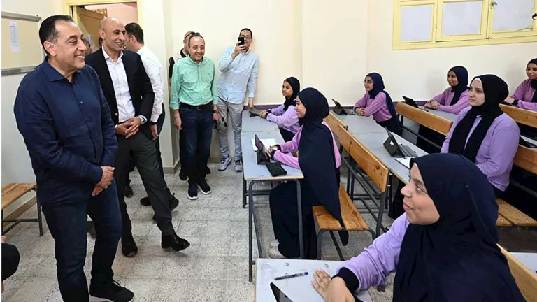 الحكومة تعلن إنشاء 16 مدرسة جديدة في بولاق الدكرور لتقليل كثافة الفصول إلى 40 طالبًا