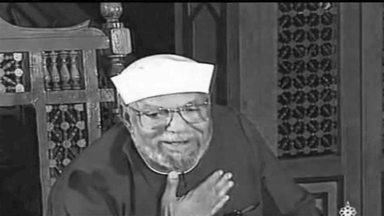 تسجيل نادر لخطبة الشعراوي في عرفات عام 1396هـ يُعرض على قناة الناس