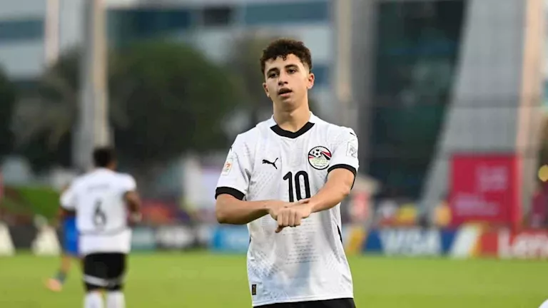 راسينج الإسباني يعلن ضم بلال عطية من الأهلي