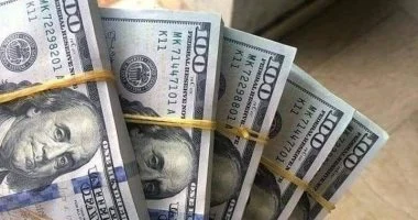 سعر الدولار مقابل الجنيه قبل بدء جلسة التداول بعد الإجازة
