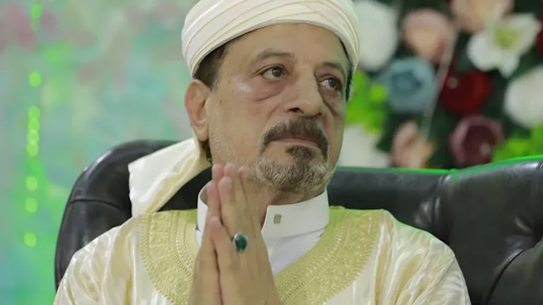 شيخ “الجازولية” يؤكد في تهنئته بعيد الأضحى أهمية تعزيز قيم الرحمة والمحبة
