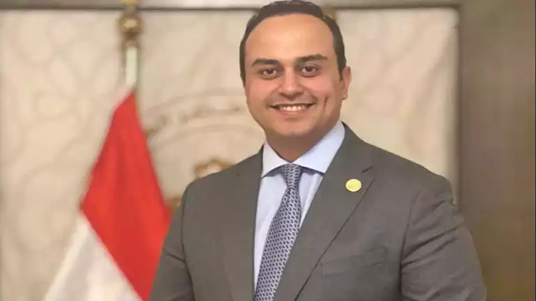 مباحثات حكومية لتأمين الرعاية الصحية لـ2.5 مليون سائح روسي في مصر سنويًا