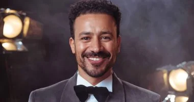 أحمد داوود يتفاعل مع جمهور فيلم “إذما” في التجمع الخامس الليلة