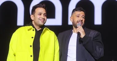 تامر حسين يستعرض نجاح ألبوم حماقي من خلال 3 أغاني تحمل مشاعر الغزل والحنين